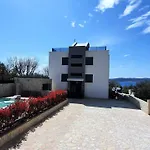 بيت ضيافة Ivan 4*