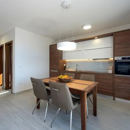 Guest house Ivan 4*
