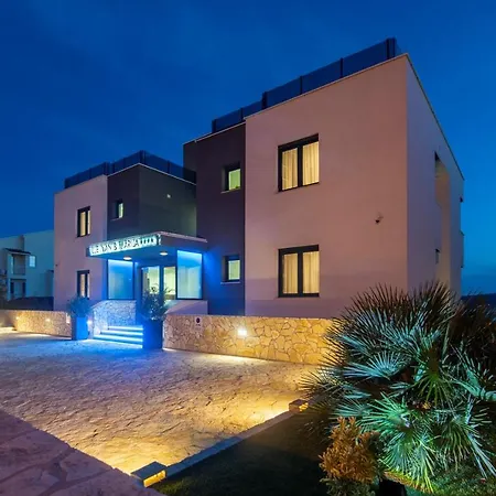 Ivan Guest house 4*