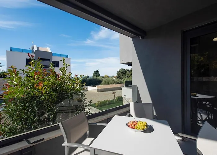 Ivan 4* سفيتي فيليب ياكوف