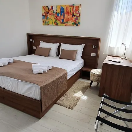 Ivan בית הארחה