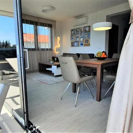 Ivan 4* סבטי פיליפ אי ג'קוב