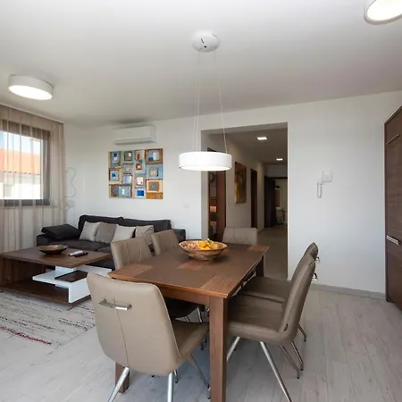 Ivan סבטי פיליפ אי ג'קוב