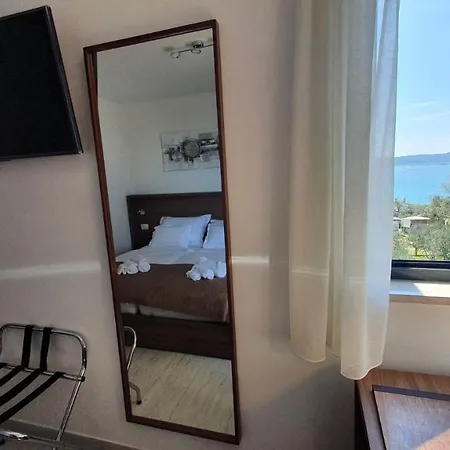 Ivan Sveti Filip i Jakov