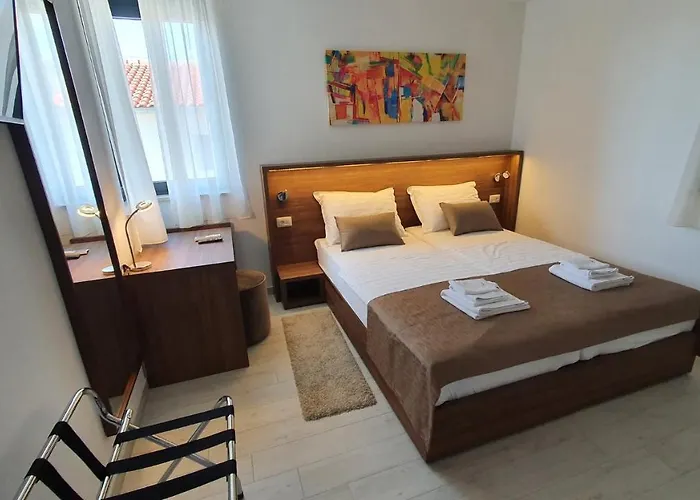 Ivan Pensionat Sveti Filip i Jakov